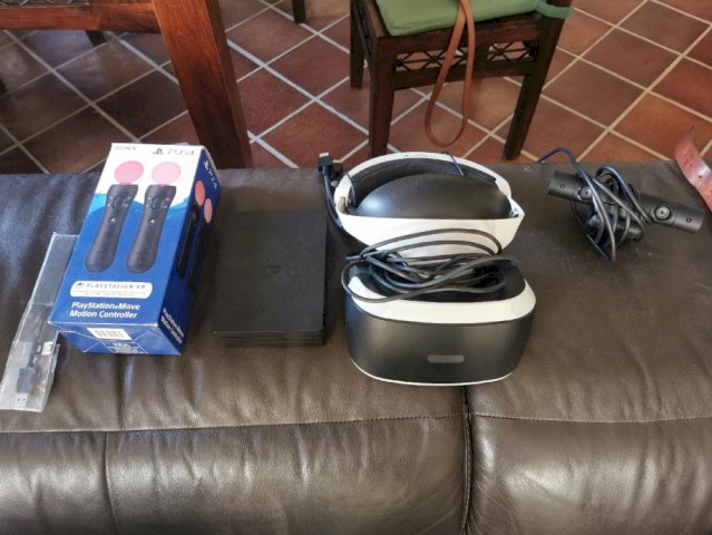 Prodajem PS VR ili mijenjam za volan G29